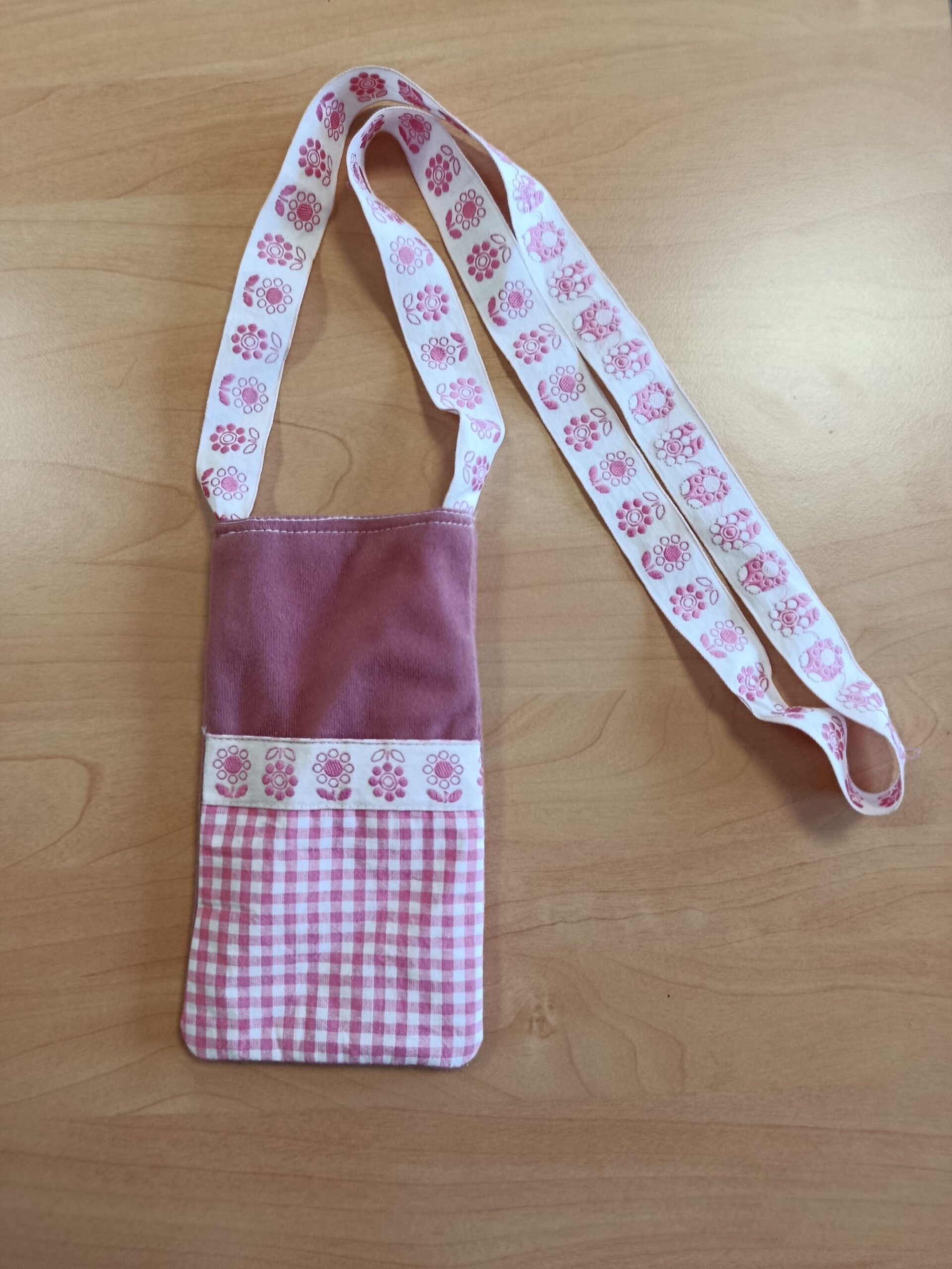 Housse de smartphone prairie : coton vichy et velours